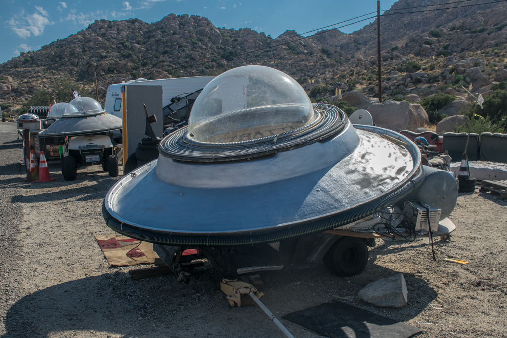 UFO at Coyotes Flying Saucer Repair Shop